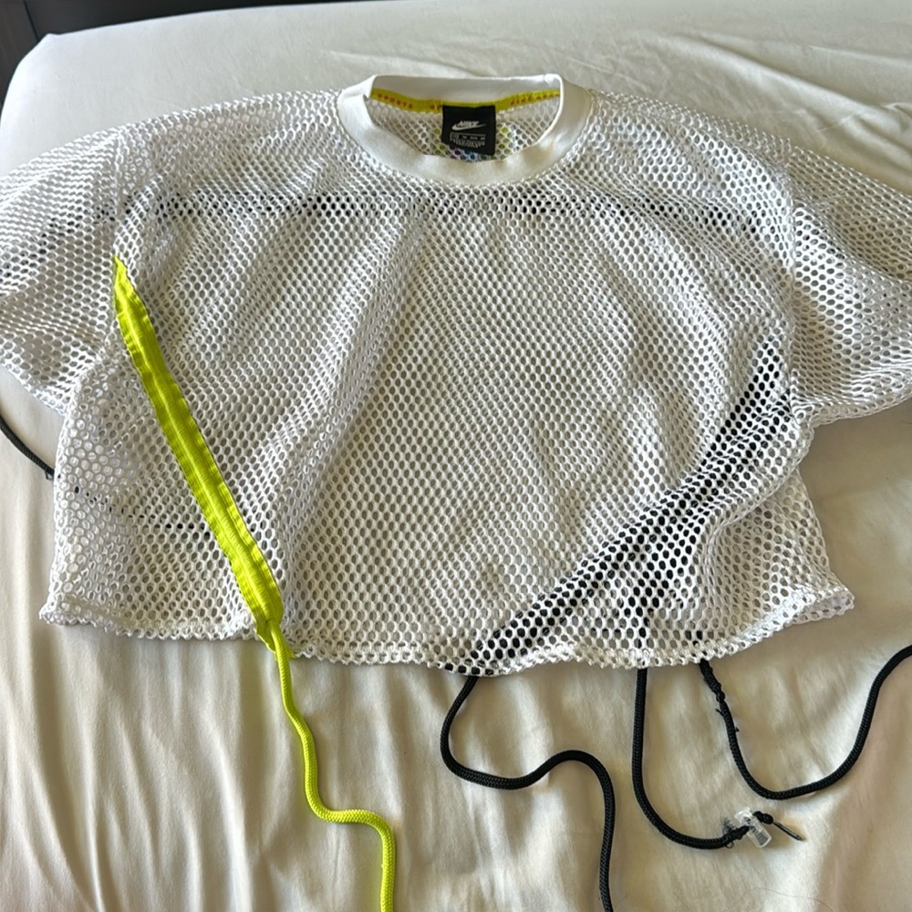 NSW Nike Sportswear Soccer Fashion Top - Size XS